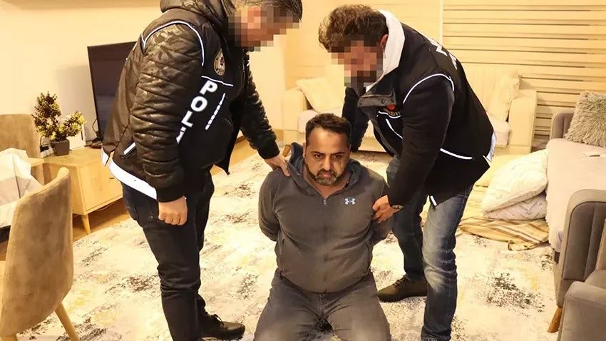'G-42' koduyla aranıyordu! MİT ve Emniyet'ten ortak operasyon: Uyuşturucu baronu Zafer Ramadan yakalandı 1