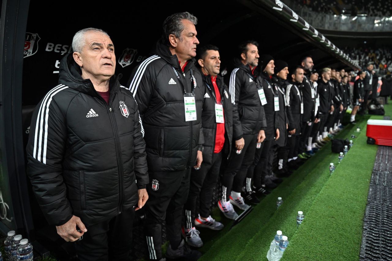 Beşiktaş yeni teknik direktör adaylarını belirledi! Listede 8 isim var, biri de Sergen Yalçın 2