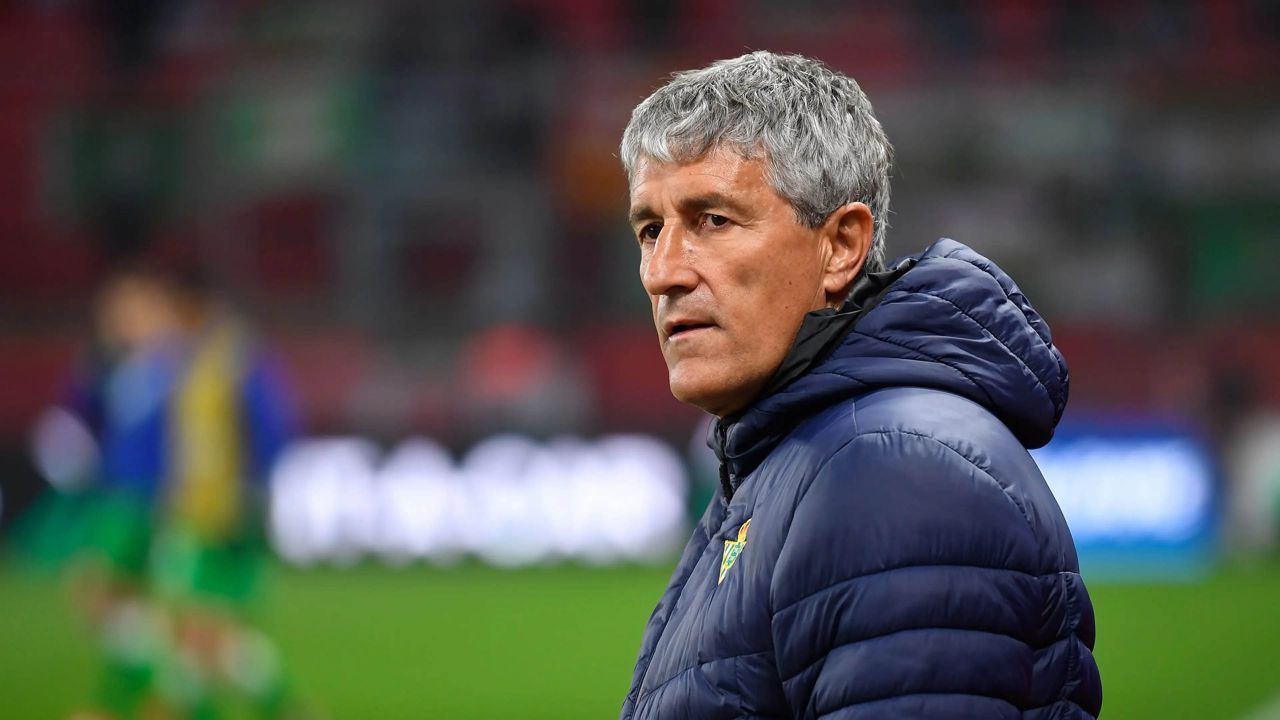 Canlı yayında çıldırdı, Beşiktaş'ın yeni hocasını açıkladı: "Efsaneler kestane oldu! Bir tane doğru iş yok. İspanya'dan haber aldım, o isimle görüşülüyor" 11