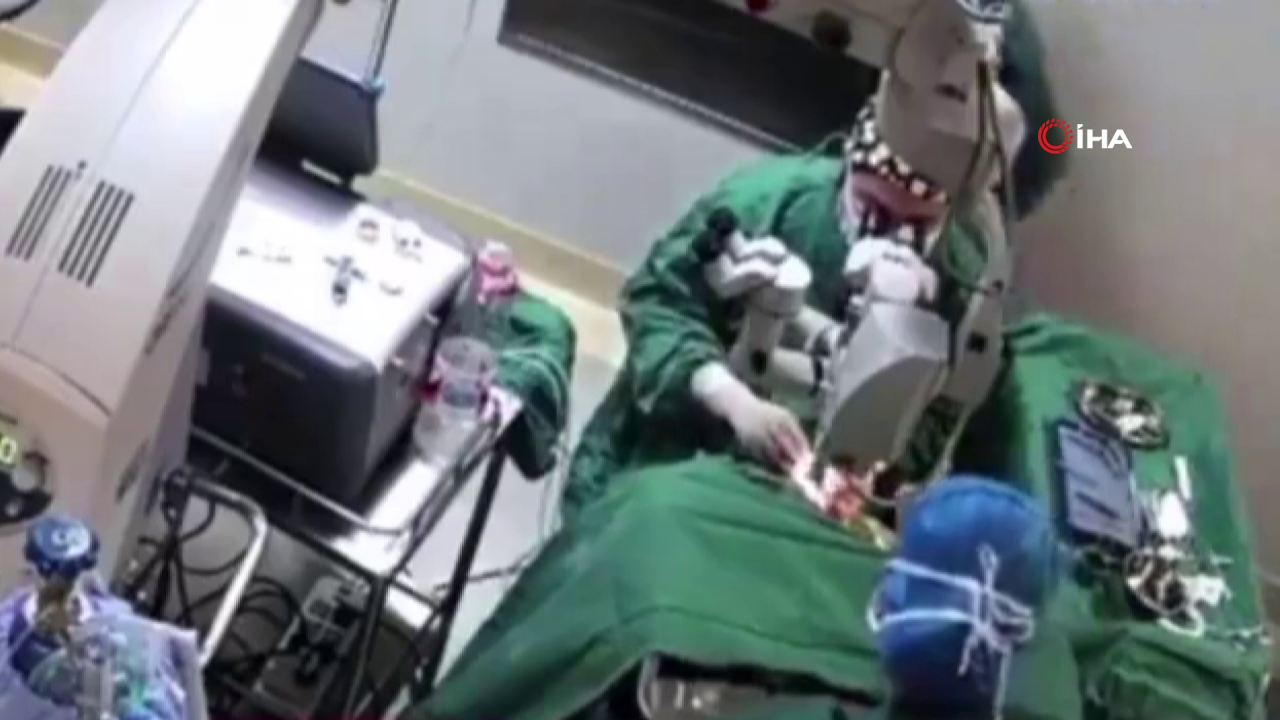 Doktor hastaya ameliyatta yumruk attı! Kadın gözünü kaybetti! 7