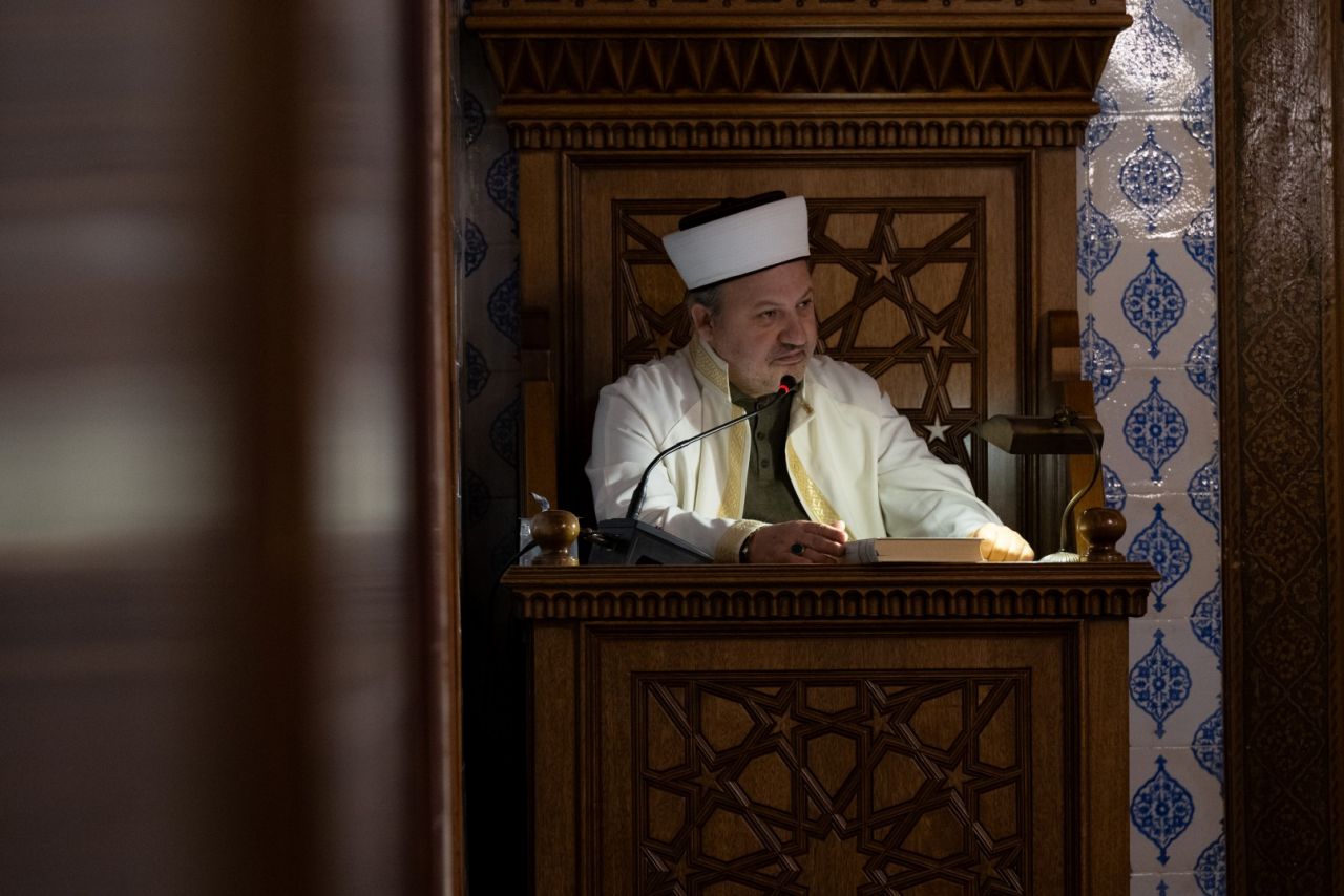 Yurt genelinde camilerde şehit Mehmetçikler için dua edildi 11
