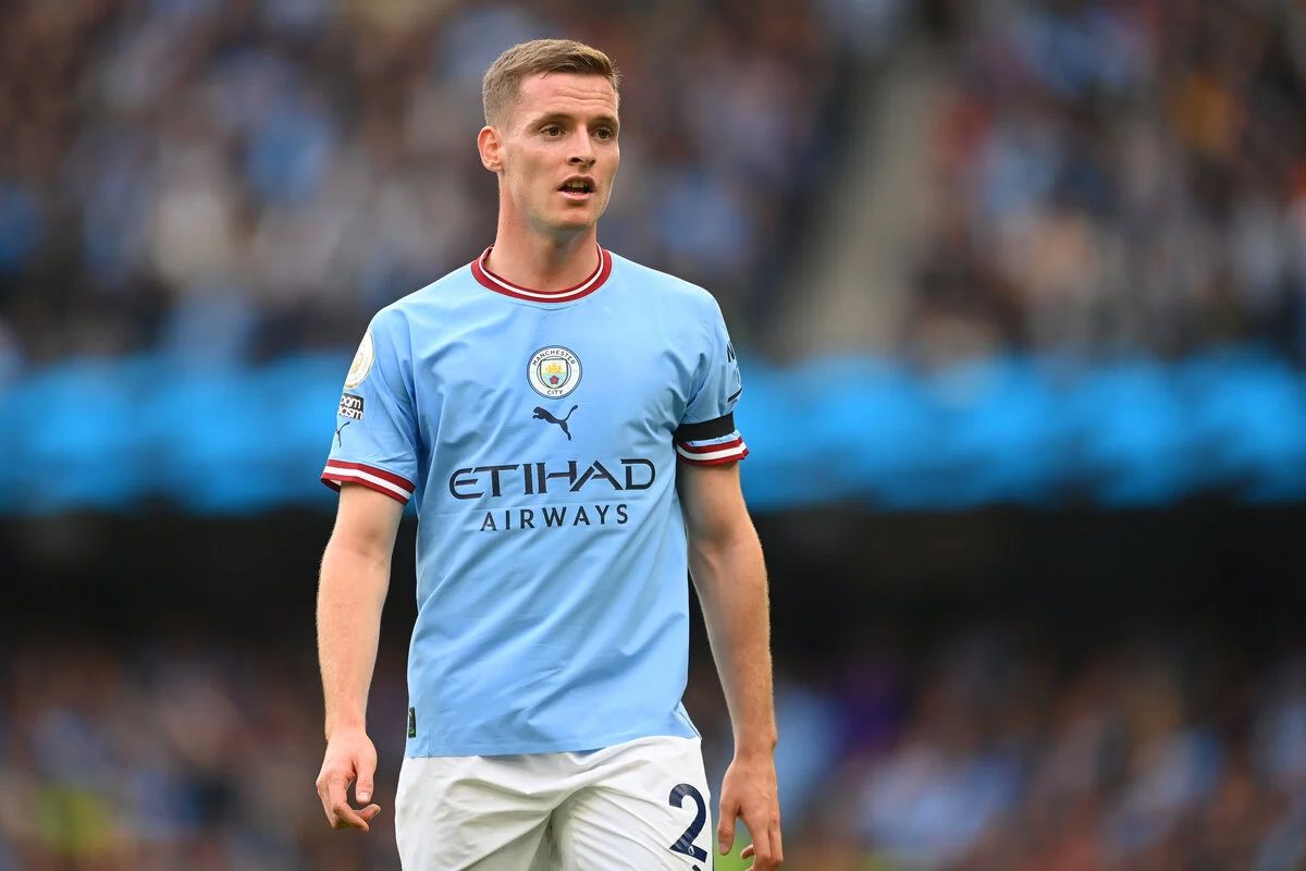 İngilizler Galatasaray’ın yeni sol bekini resmen duyurdu! Angelino yerine dünya devinden 10 milyon euroluk yıldız geliyor: Okan Buruk sonunda aradığı ismi buldu… 9