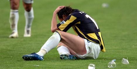 Sulu derbiyle ilgili yıllar sonra gelen itiraf: “Galatasaray taraftarından özür dilerim. Ali Sami Yen’de onları provoke ettik. Şampiyon olarak gitmemizin etkisiyle yaptık” 7