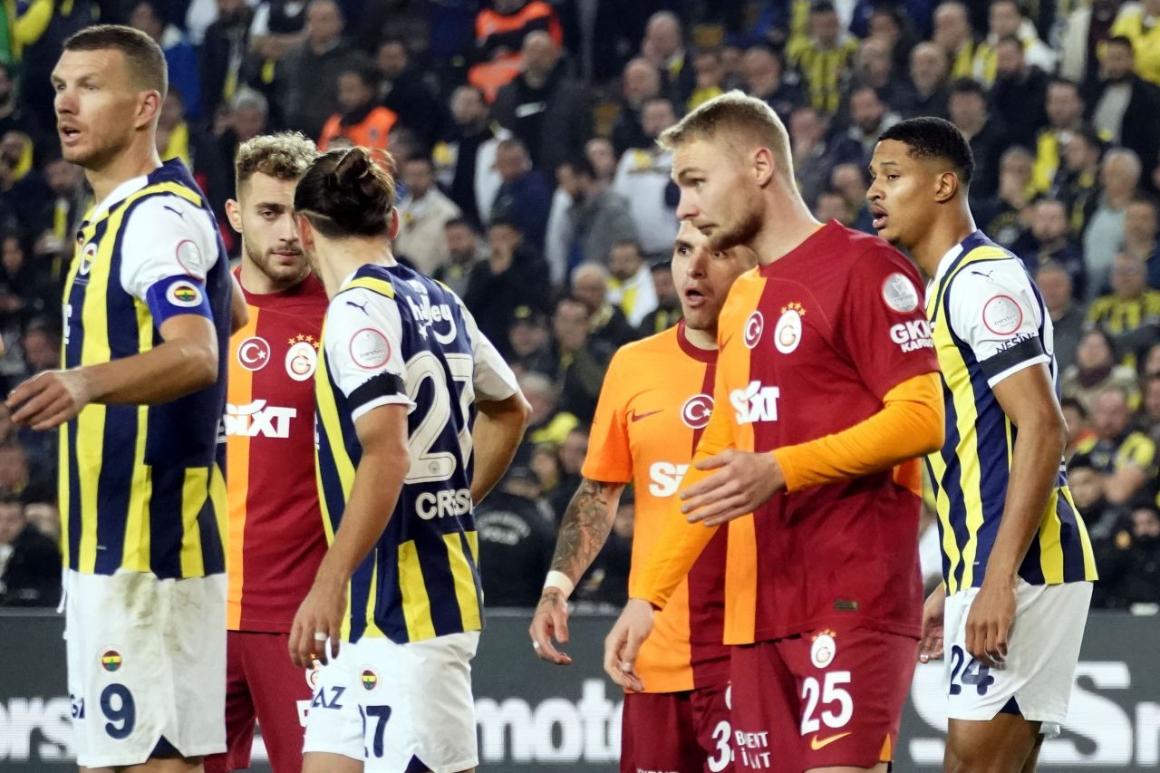 Fenerbahçe - Galatasaray derbisinde şoke eden rakam: Herkes şaşkına döndü! Yok böyle istatistik... 1