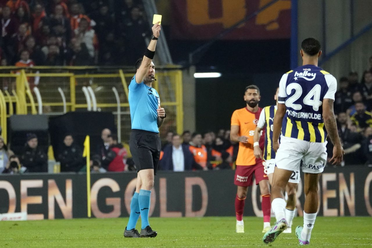 Fenerbahçe - Galatasaray derbisinde şoke eden rakam: Herkes şaşkına döndü! Yok böyle istatistik... 4