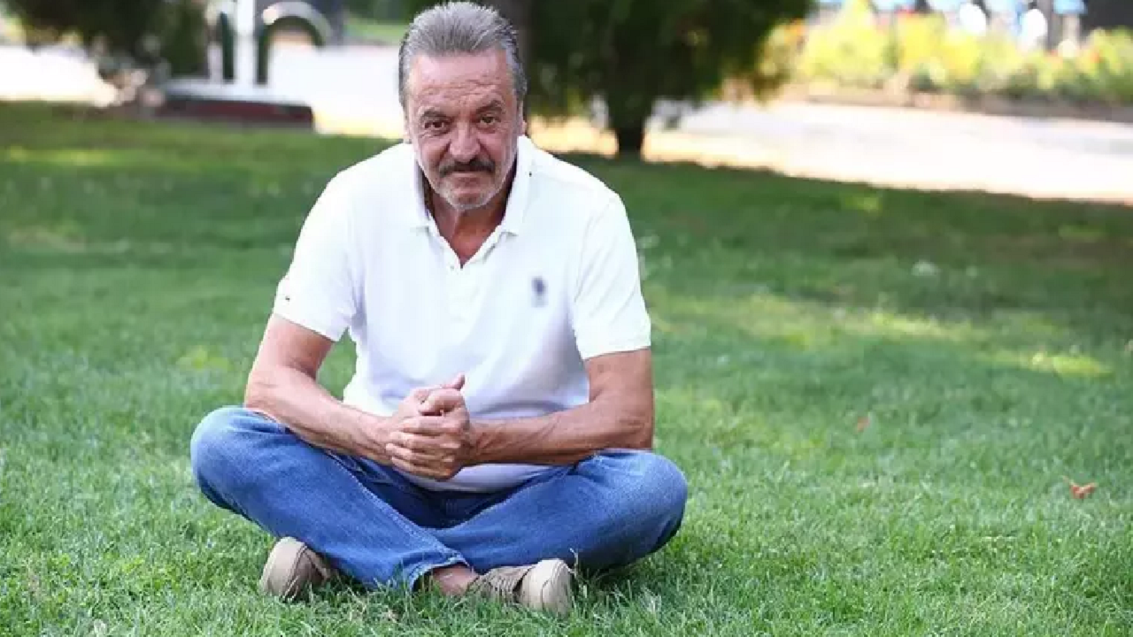 Usta oyuncu Mesut Akusta canlı yayında ölümden nasıl döndüğünü açıkladı! İşte o çok özel açıklamadan detaylar... 3