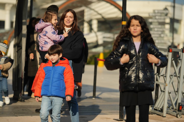 Sandık Kokusu dizisinden flaş transfer! Meriç Aral kadroya dahil oldu 5