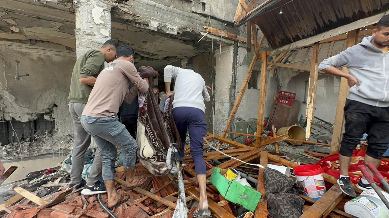 İsrail ordusunun Gazze Şeridi’ne yönelik saldırıları sürüyor 5