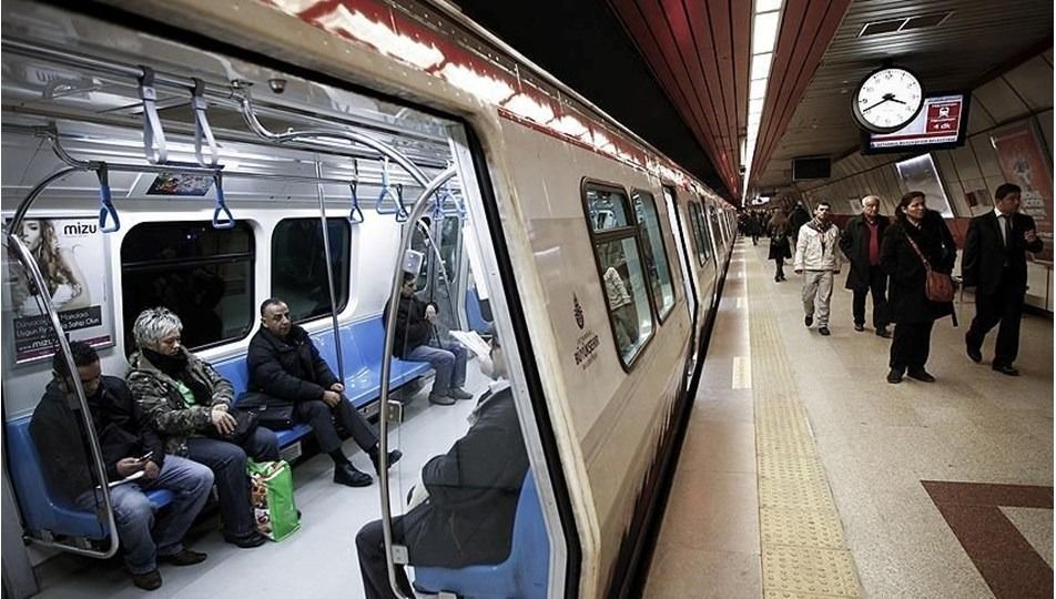 Metro İstanbul duyurdu: İşte yılbaşı gecesi sefer saatleri! 1 Ocak'ta ulaşım ücretsiz olacak 5