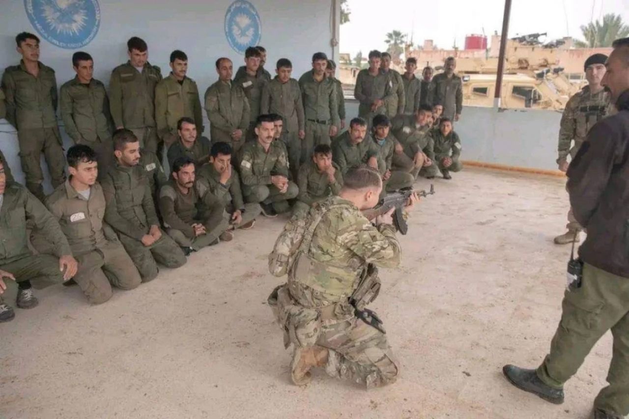 12 şehit verdiğimiz operasyonlar sonrası ABD'den skandal hamle! PKK'lılara silah eğitimi verdiler... 1