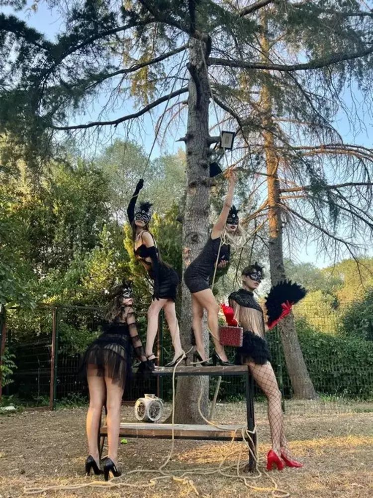 'Günahlar Evi' Fergio House'un lideri ünlü iş insanı çıktı! İşte +18 partilerdeki enteresan detaylar 9