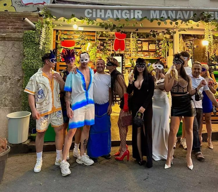 'Günahlar Evi' Fergio House'un lideri ünlü iş insanı çıktı! İşte +18 partilerdeki enteresan detaylar 13