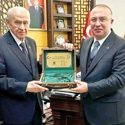Devlet Bahçeli'ye doğum gününde hediye 3 özel silah! Atatürk detayı dikkat çekti... 3