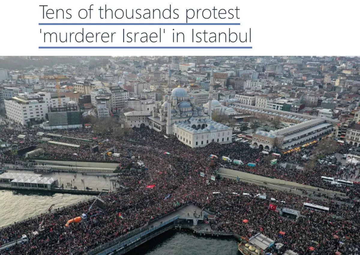 Galata Köprüsü'nde tarihi yürüyüş! Dev kalabalık dünya basınında... 2