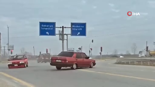 Kara yolunu kapatarak drift attılar! İşte o görüntüler... 4