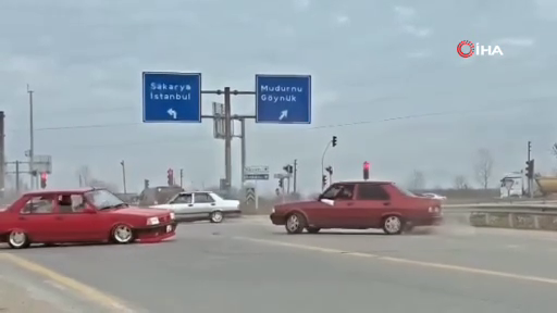 Kara yolunu kapatarak drift attılar! İşte o görüntüler... 6