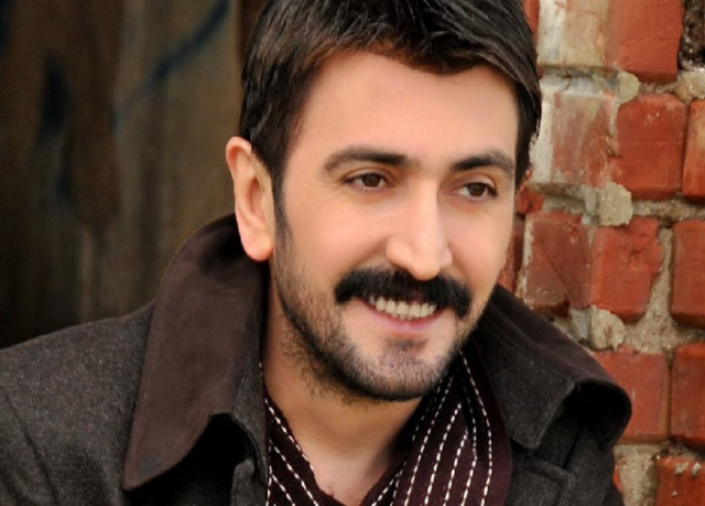 Şarkıcı Ferman Toprak, villasının tadilatını yapan işçileri darp etti! 5