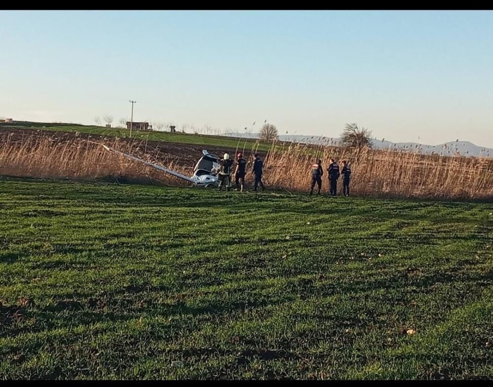 Bursa'da eğitim uçağı zorunlu iniş yaptı! Pilot yaralandı... 2