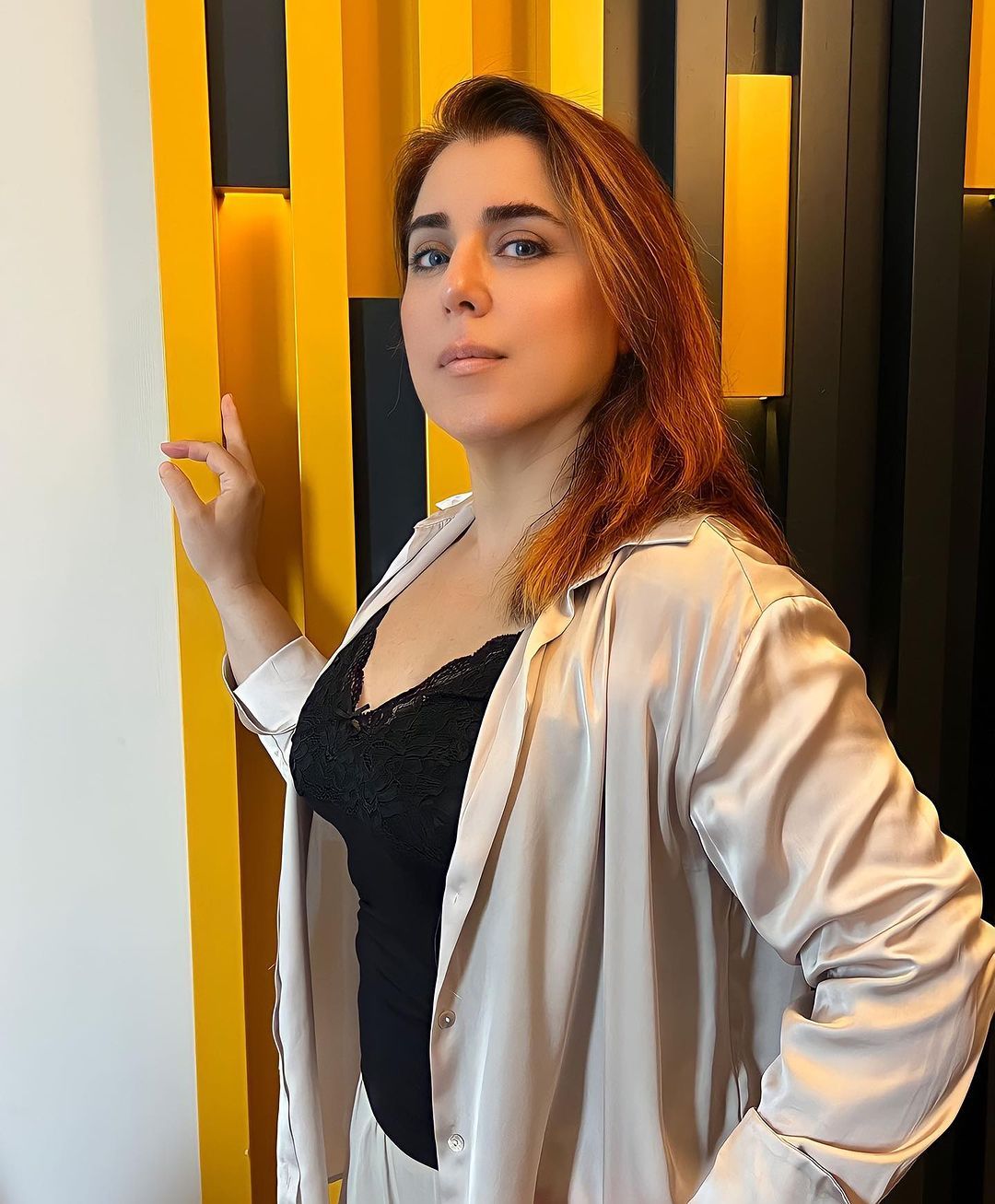Türkiye'yi terk etmişti! Ünlü türkücünün yeni hayatı ve son hali gündem oldu 2