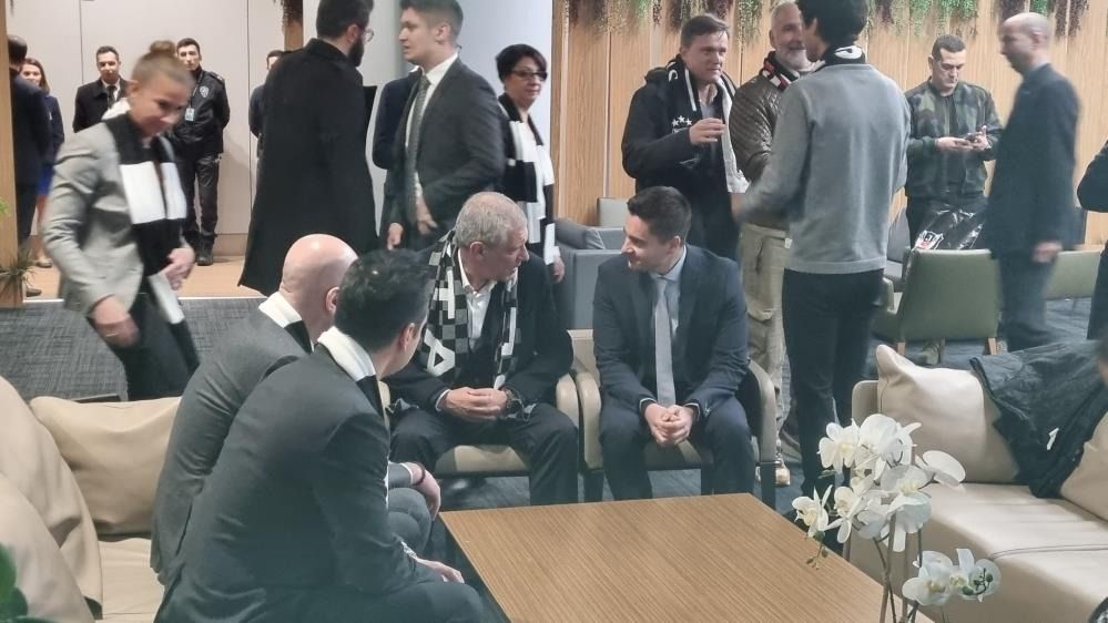 Beşiktaş'ın yeni teknik direktörü Fernando Santos İstanbul'a geldi 2