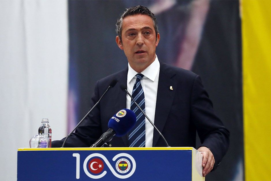 “Ali Koç Fenerbahçe’den ayrılmanın hesaplarını yapıyor! Şampiyonluğun kaçma ihtimalinde kendisine bahane yaratıyor. Başkanlar değişti, MHK değişti, değişmeyen tek şey gelmeyen şampiyonluk” 6