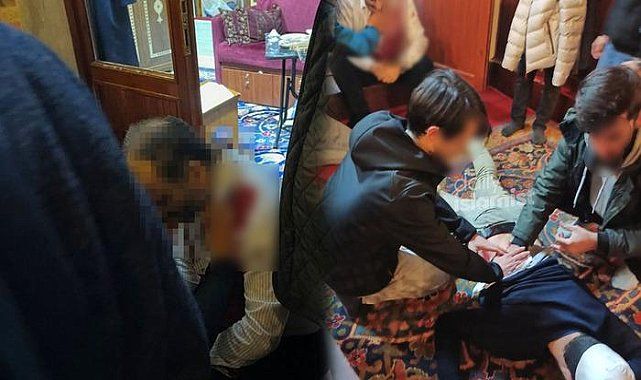 Fatih Camii'nde imamı yaralayan saldırgan ifade verirken bakın ne yaptı! 1