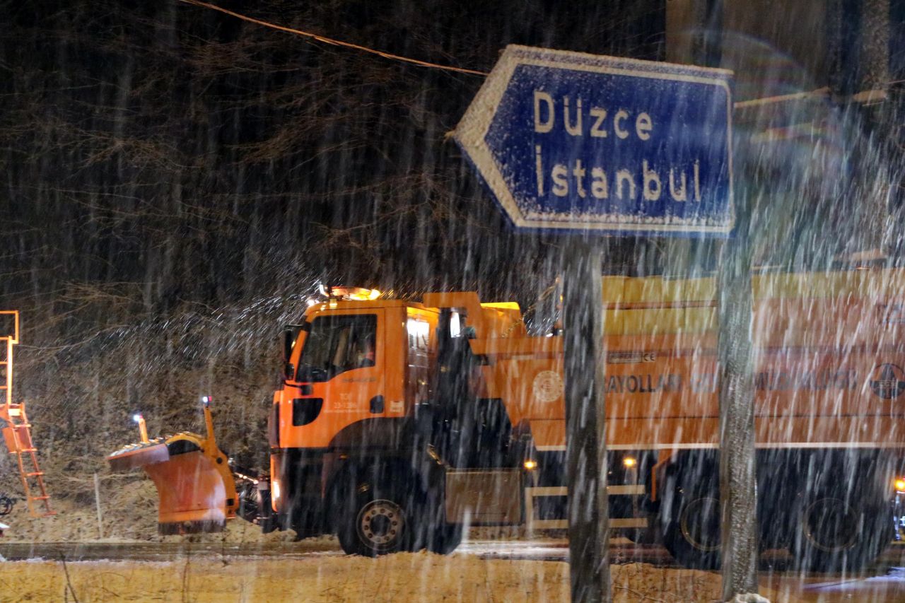 Beklenen kar yağışı başladı! İşte il il son durum! 1