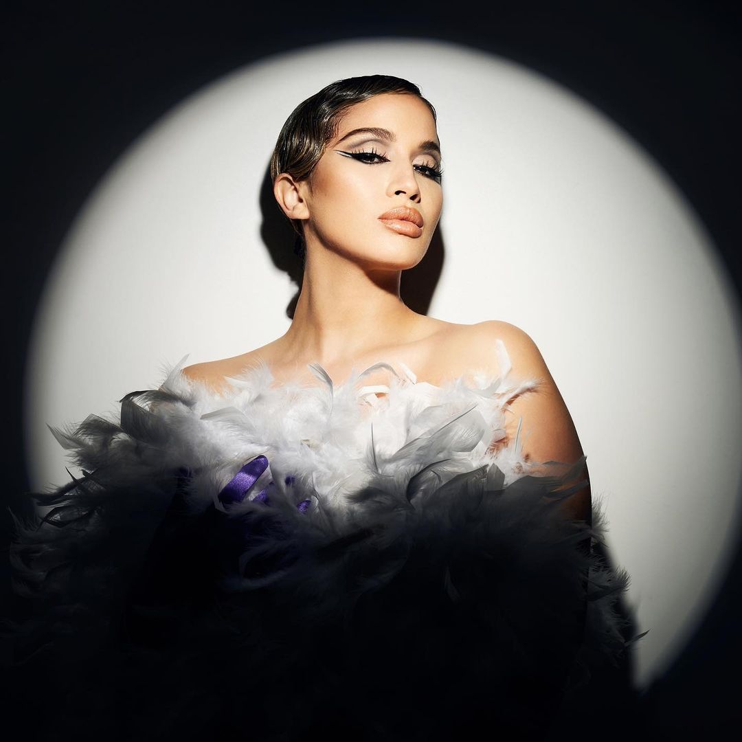 Fransa'nın 2023 Eurovision temsilcisi La Zarra'dan 'İsrail yarışmadan men edilsin' çağrısı 1