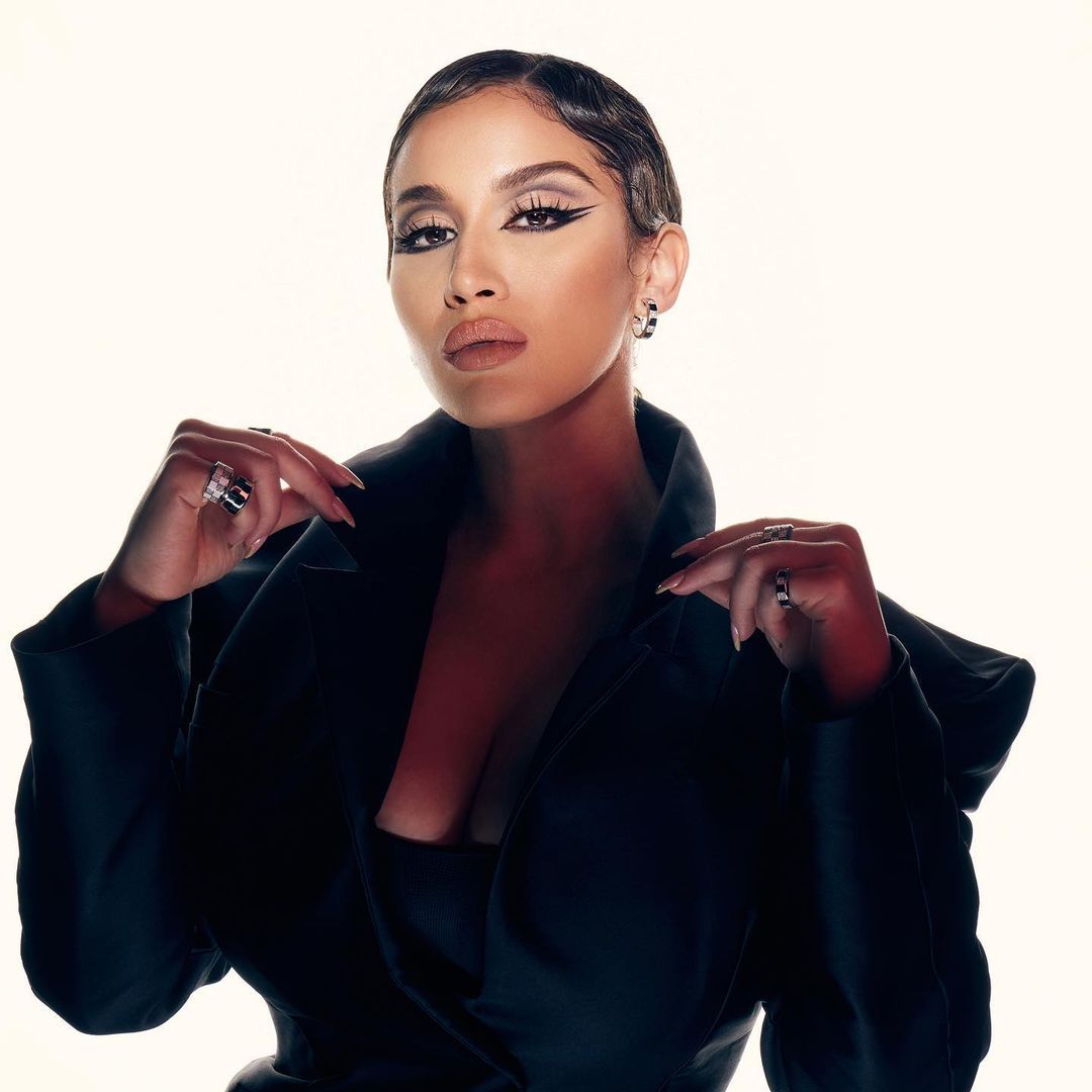 Fransa'nın 2023 Eurovision temsilcisi La Zarra'dan 'İsrail yarışmadan men edilsin' çağrısı 4