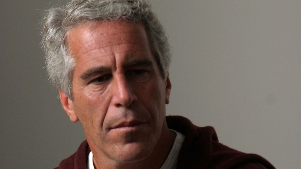 Epstein'ın fuhuş adası skandalı dosyasından eski Türkiye güzeli çıktı! Dosyada adı geçen iki Türk var 5
