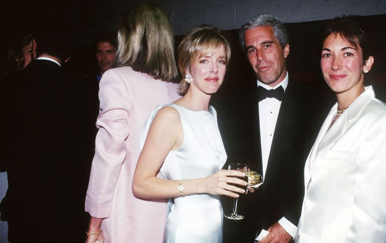 Epstein'ın fuhuş adası skandalı dosyasından eski Türkiye güzeli çıktı! Dosyada adı geçen iki Türk var 6