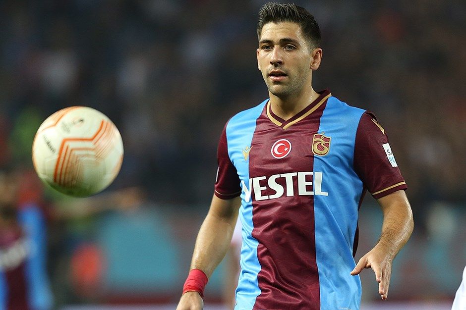 Hasan Arat’ı durdurabilene aşk olsun! Teknik direktör hamlesinden sonra sıra 10 numaraya geldi: Fernando Santos istedi, Beşiktaş yılın transfer çalımını atmak için harekete geçti 4