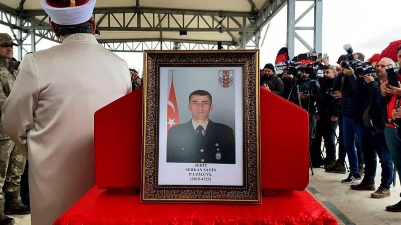 Türkiye şehitlerine ağlıyor... Pençe-Kilit şehitlerine veda! 3