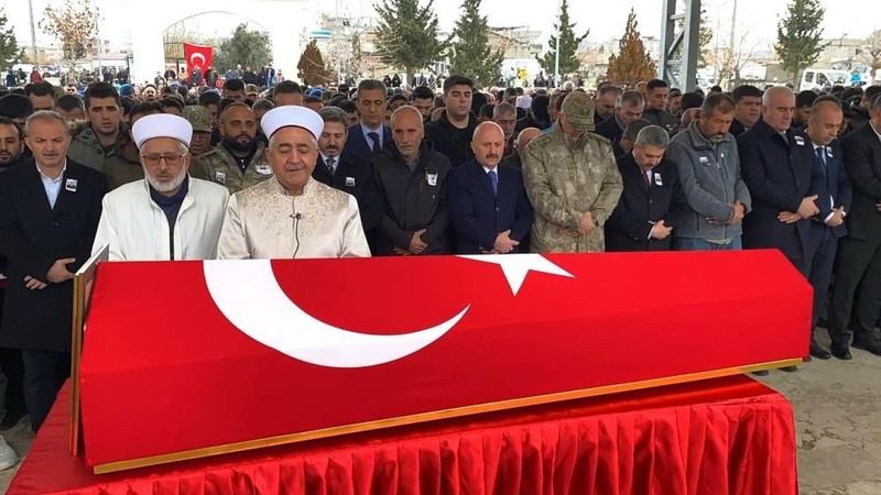 Türkiye şehitlerine ağlıyor... Pençe-Kilit şehitlerine veda! 4