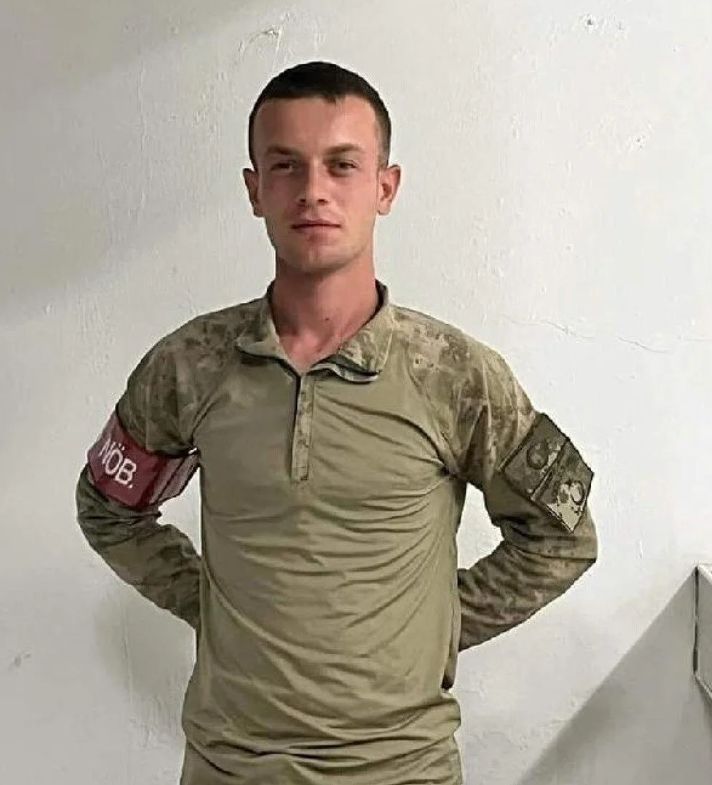Türkiye şehitlerini son yolculuklarına uğurladı: Gözyaşlarıyla veda... 4