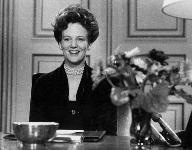 Elizabeth'in yapamadığını yaptı! Danimarka Kraliçesi 2. Margrethe tahttan çekildi 6