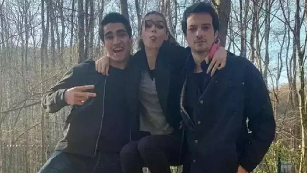 Ünlü oyuncu Afra Saraçoğlu geliri ile şok etti! Aylık geliri dudağınızı uçuklatacak... 1