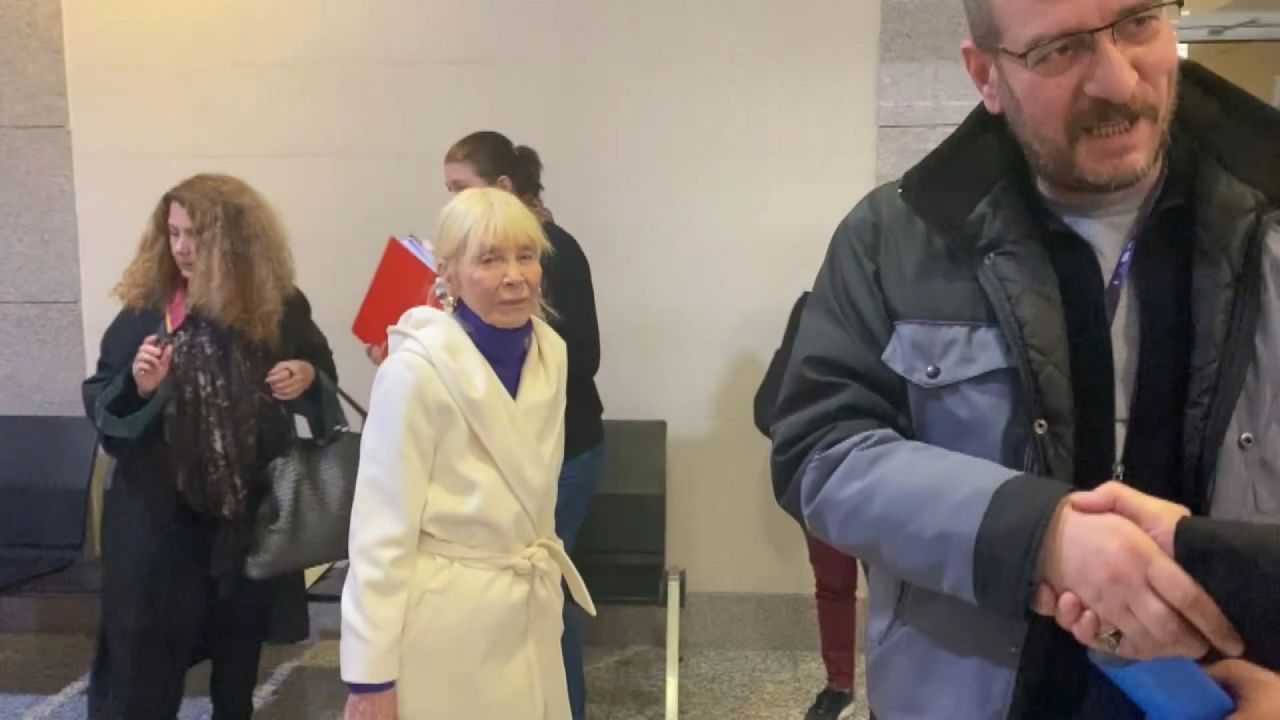 Cüneyt Arkın'ın miras davasında Nuri Alço tanıklık yaptı! İşte duruşmanın detayları 4