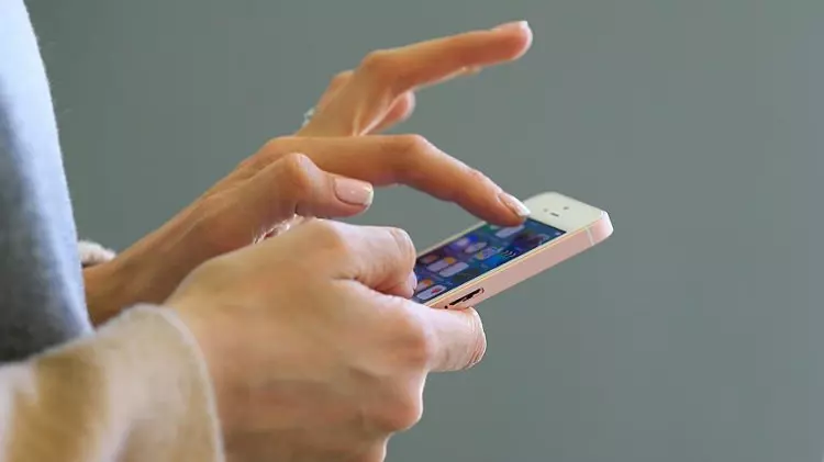 Akıllı telefon pazarında zirvenin adı 13 yıl sonra el değiştirdi! İşte tahtın yeni sahibi... 6
