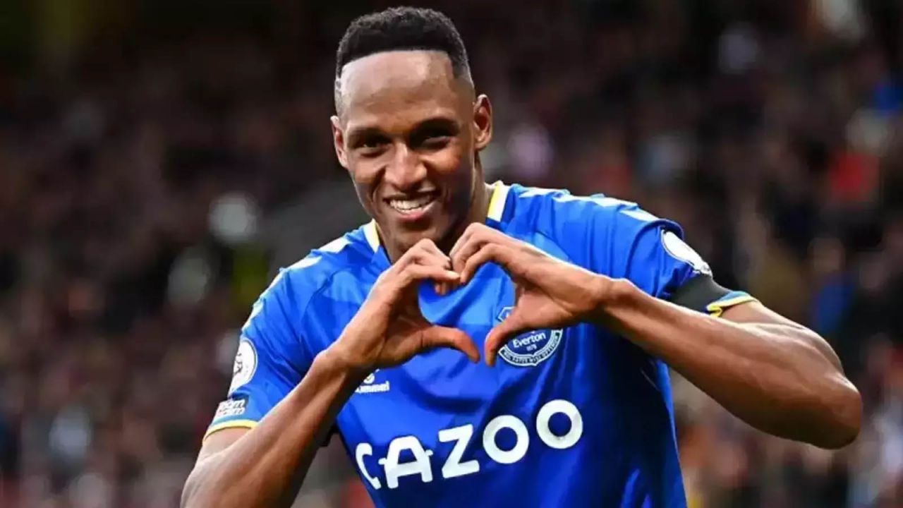 Hasan Arat transferde sessizliğini bomba bir hamleyle bozuyor! Arjantin basını Beşiktaş’ın yeni yıldızını resmen duyurdu: Barcelona’dan 30 milyon euroya ayrılmıştı… 9