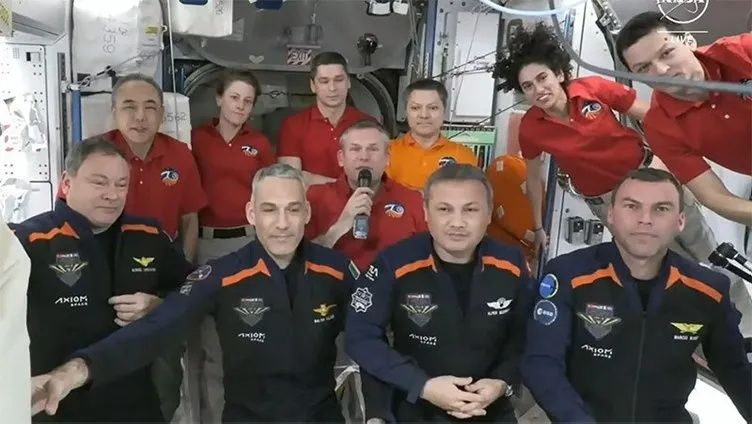 Türk astronot Alper Gezeravcı bugün Cumhurbaşkanı Erdoğan ile görüşecek! Bu illerin fotoğrafını çekecek... 5