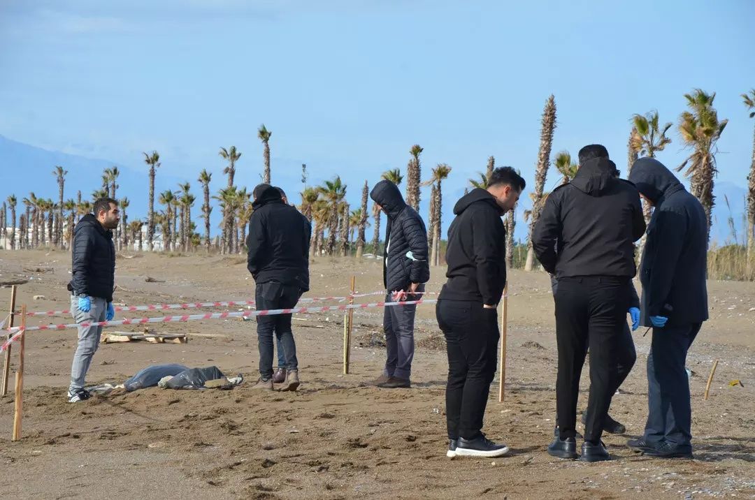 Gizemli ceset kabusu büyüyor! Antalya'da 2, Muğla'da 1 ceset daha bulundu: Cinsiyetleri bile teşhis edilemiyor... 5
