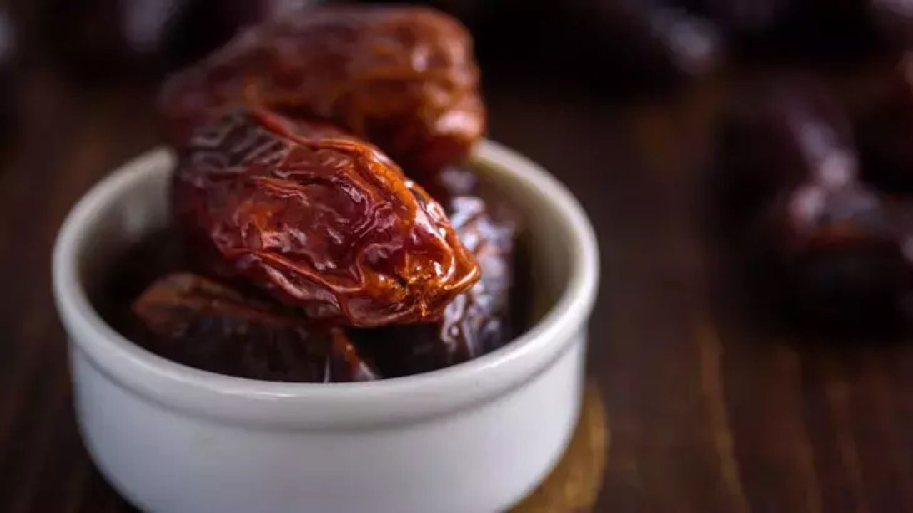 Kansızlığa birebir! Bu tarifi denemeyen pişman olur! Hurma ve limon mucizesini deneyin... 6