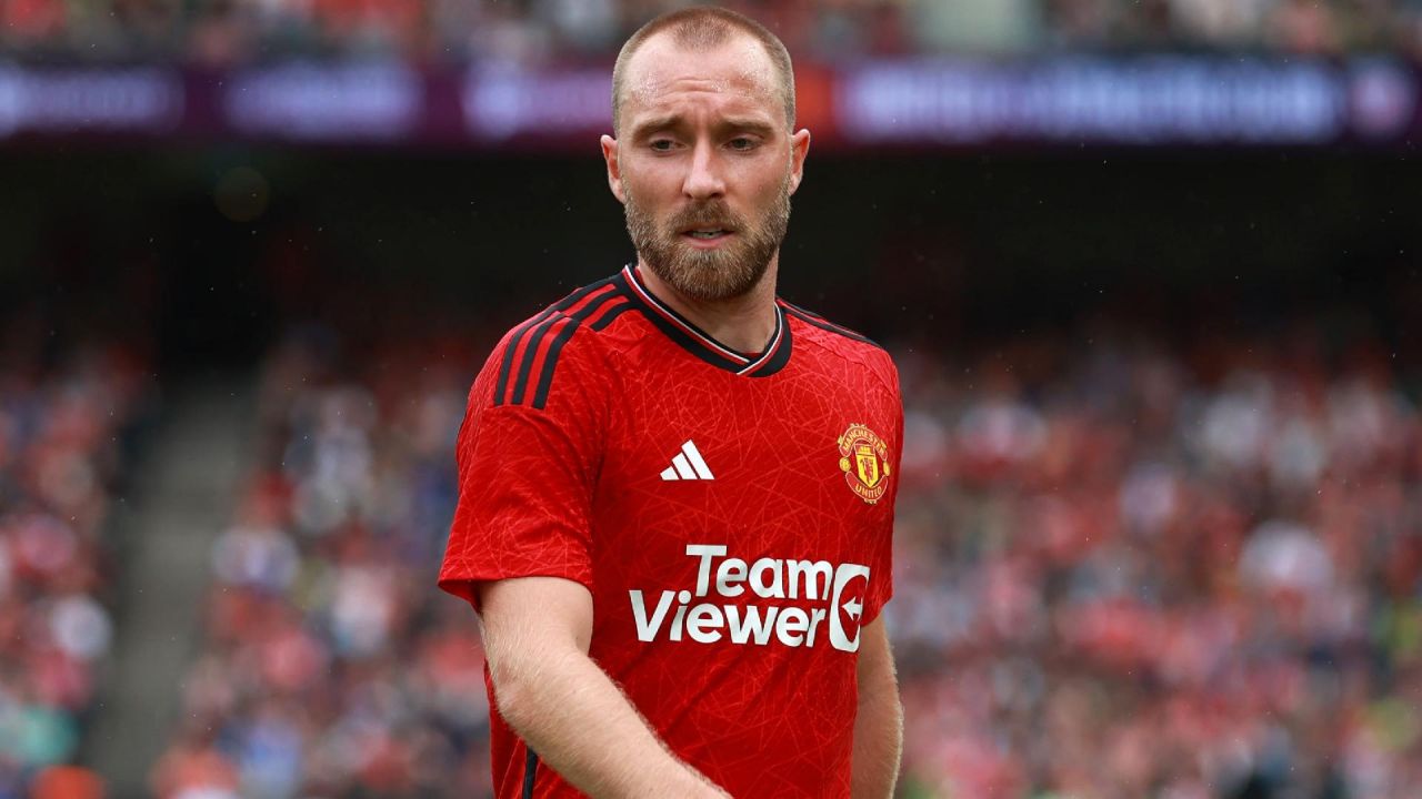 Okan Buruk’un gizli transfer hedefini İngiliz basını duyurdu! Galatasaray Premier Lig’in efsanesini transfer ediyor: Yıldız oyuncuyla görüşme gerçekleştirildi 6