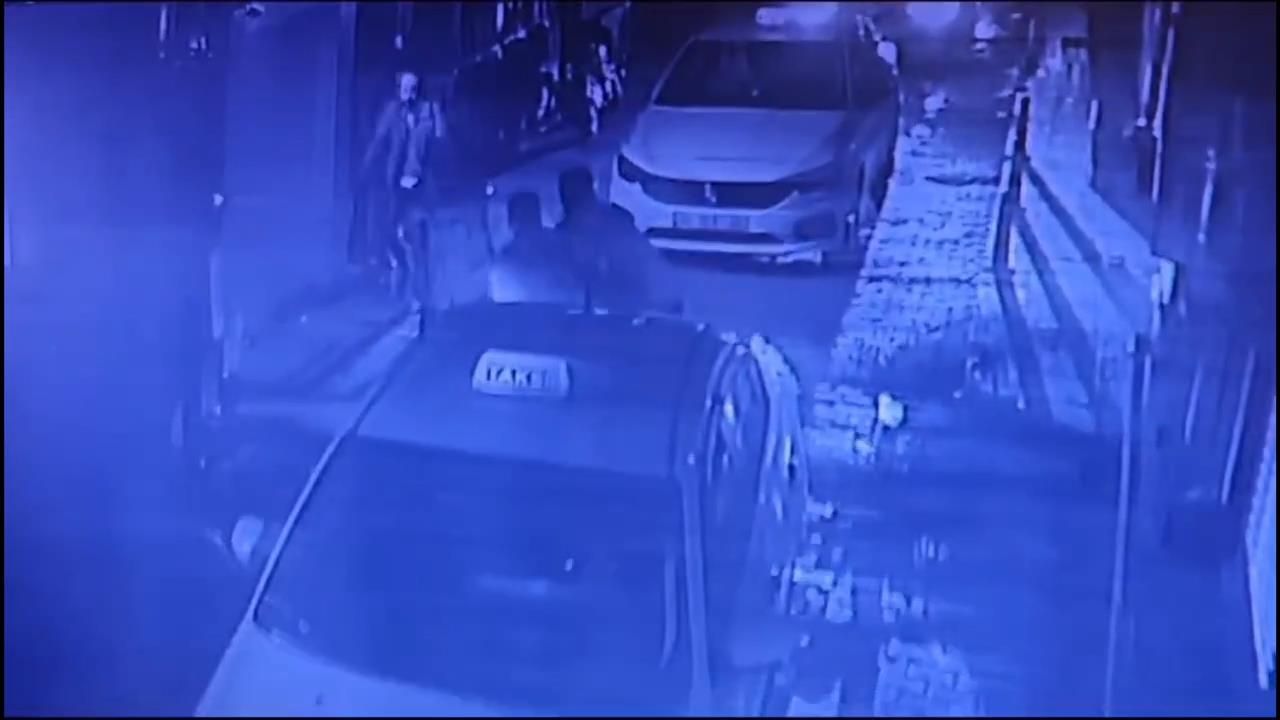 Sarıyer'de bir kişinin öldüğü müzikholdeki çatışma anı güvenlik kamerasına yansıdı 2