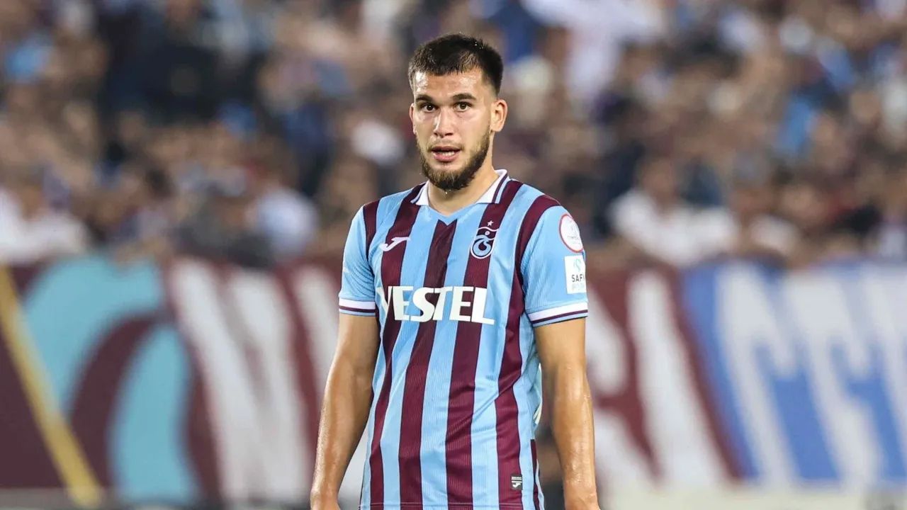 Trabzonspor'un Çaykur Rizespor maçı ilk 11'i belli oldu! Abdullah Avcı'nın kadroyu bozmaya niyeti yok 3