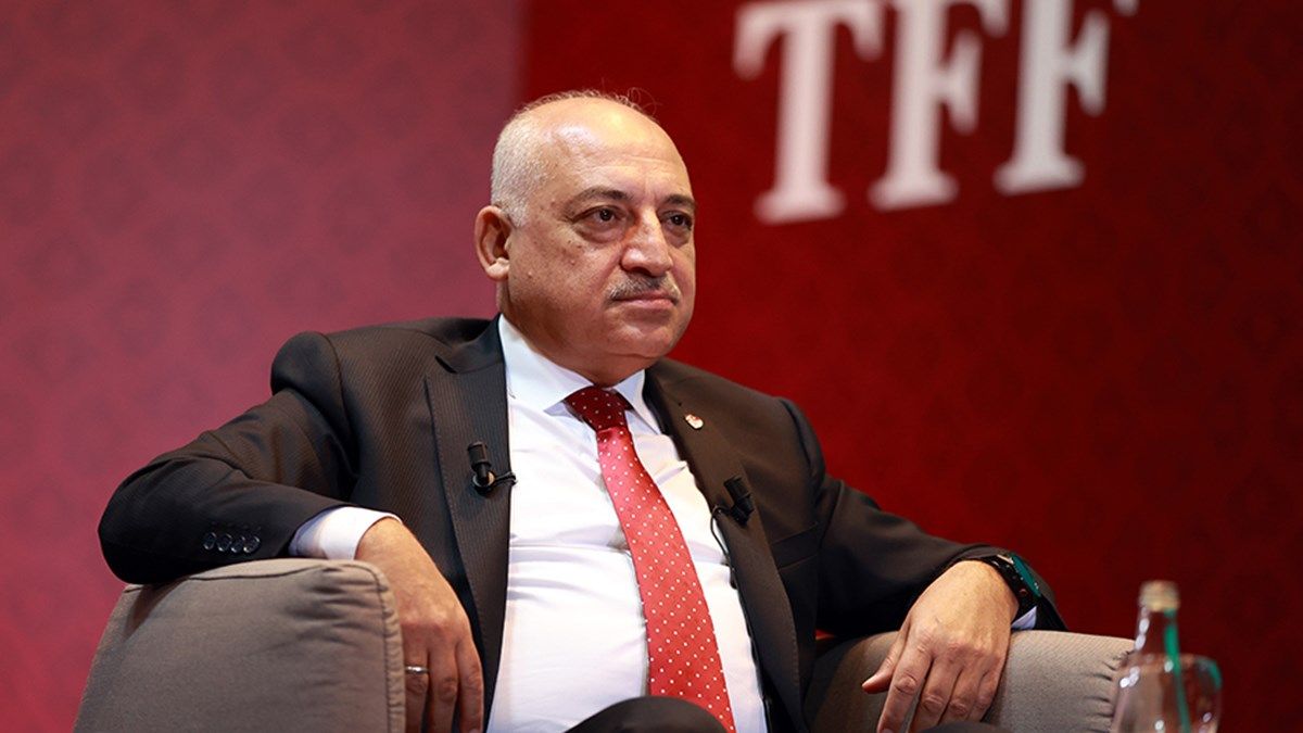 Mehmet Büyükekşi’den Türk futbolunda tarihe geçecek iki karar! MHK yapısı ve VAR kayıtları için gündeme bomba gibi düşecek açıklama: Hakem konuşmaları kamuoyuna duyurulacak 10
