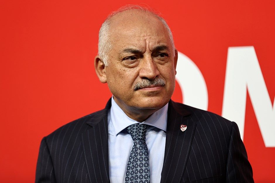 Mehmet Büyükekşi’den Türk futbolunda tarihe geçecek iki karar! MHK yapısı ve VAR kayıtları için gündeme bomba gibi düşecek açıklama: Hakem konuşmaları kamuoyuna duyurulacak 11