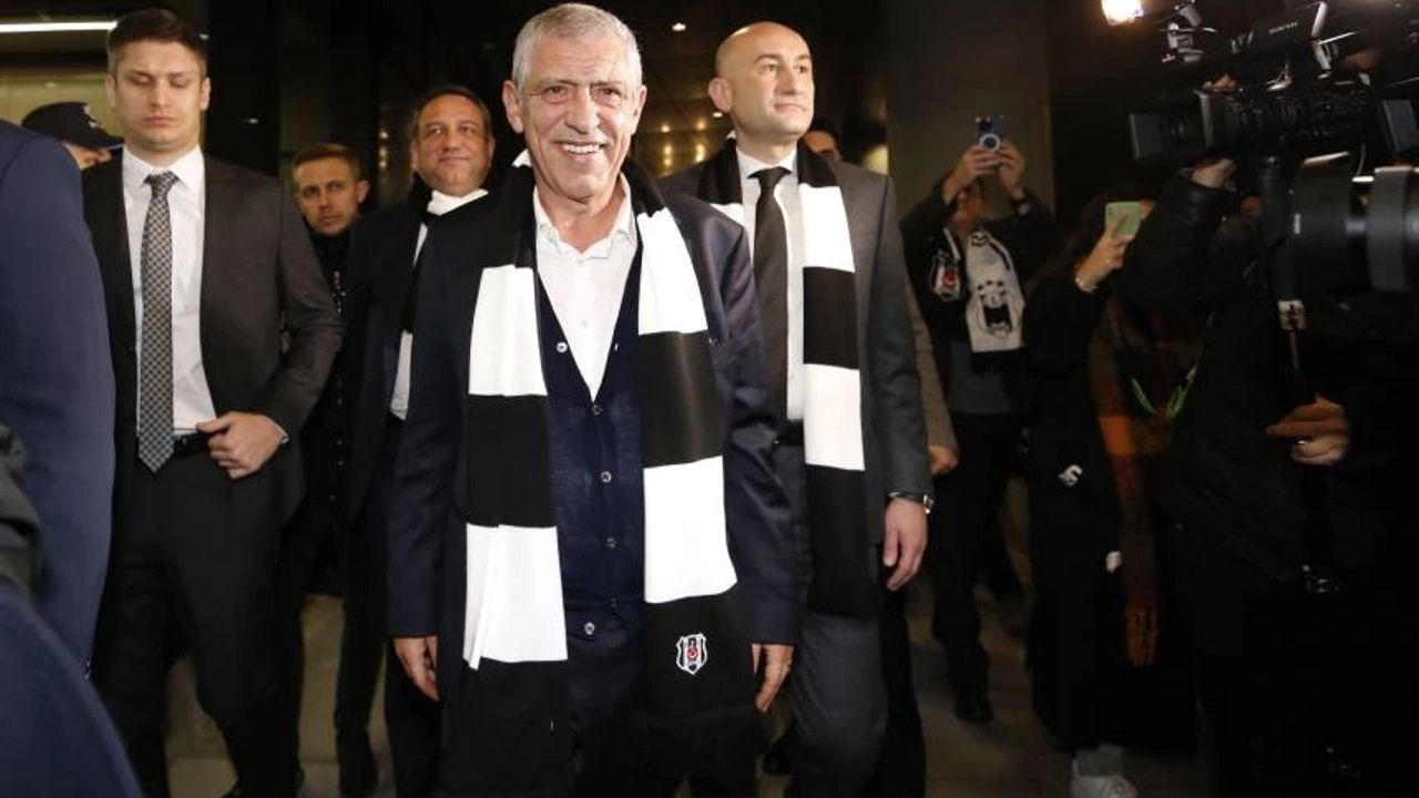 Beşiktaş'ta iki yıldızın daha bileti kesildi! Biri Fenerbahçe'ye, diğeri Amerika'ya: Hasan Arat kararını verdi, top Fernando Santos'ta 6