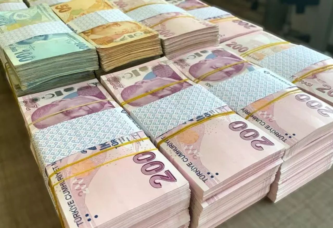Merkez faiz artırımına gitti, konut ihtiyaç kredisinde faiz oranları değişti! İşte yeni oranlar 4